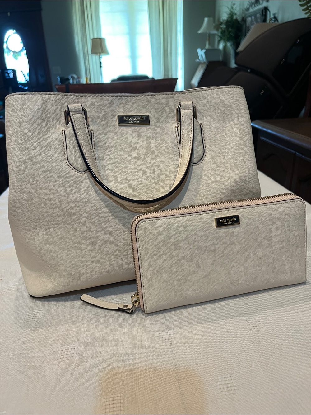 kate spade Pale Pink Leather Purse with Matching Zip Wallet